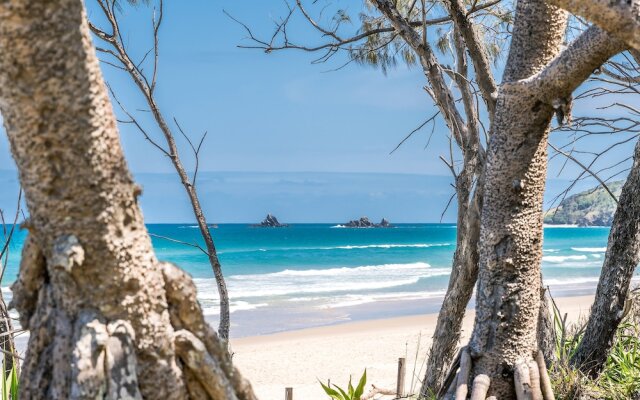 Gigi's - Absolute Beachfront