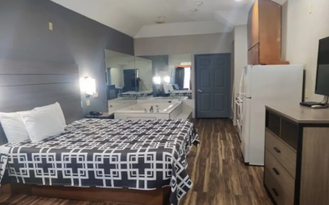 Regency Inn & Suites