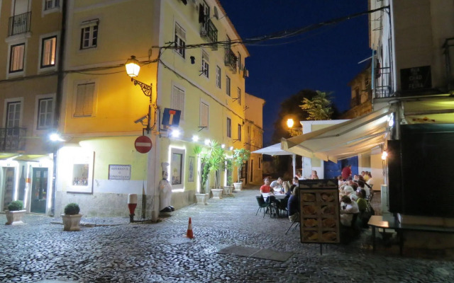 Castle Inn Lisbon Apartments
