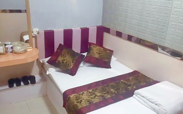 Royal Capital Hotel