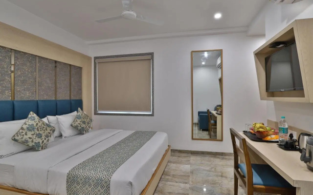 OYO Rooms Near Station Gulambaba Road 2