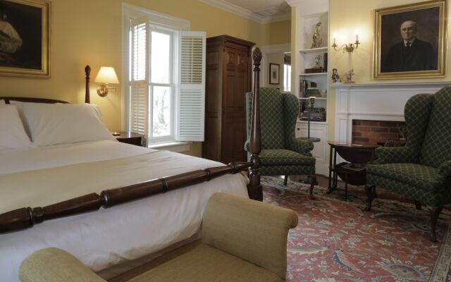 The Inn at Mount Vernon Farm