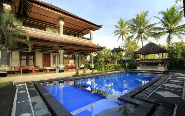 Villa Agung Khalia