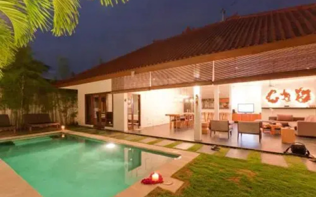 Villa Damai Lestari