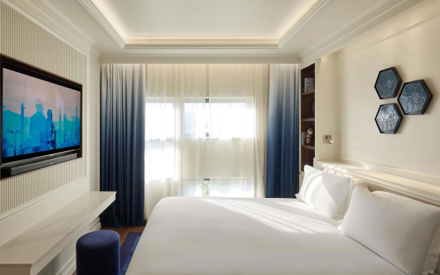 Sofitel Barcelona Skipper