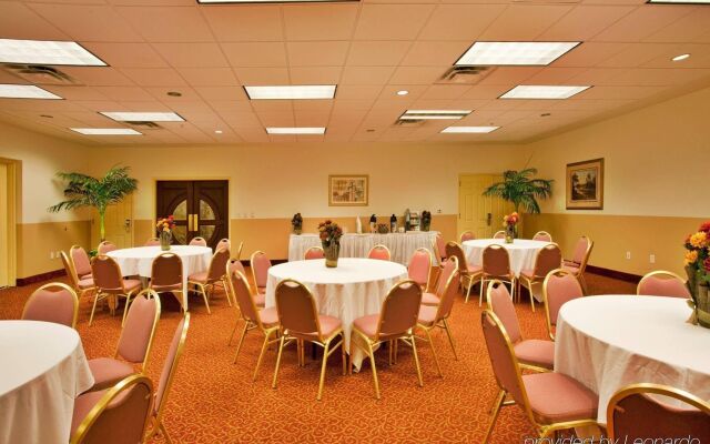 Country Inn & Suites by Radisson, RJ Stadium - Tampa Airport East