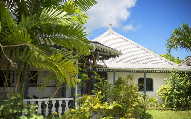 Auberge Chez Plume