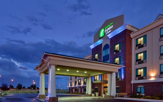 Holiday Inn Express & Suites Medicine Hat Transcanada Hwy 1, an IHG Hotel