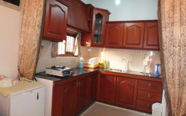 Hikka Studio Apartment