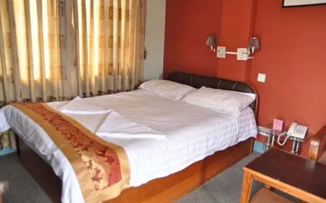 OYO 120 Hotel Tayoma