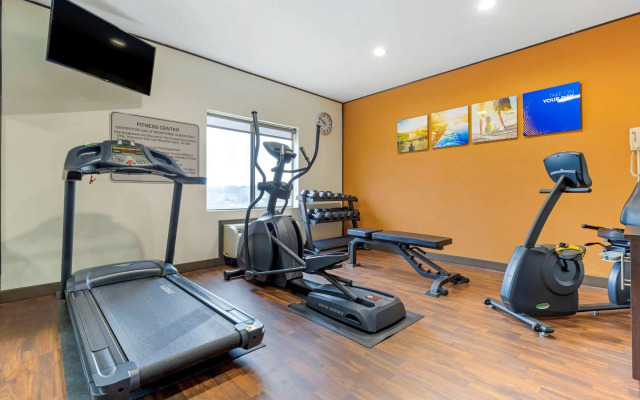 Comfort Suites Johnson City near University