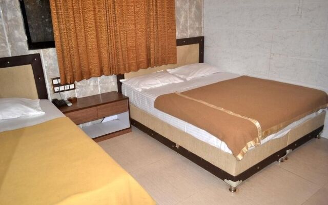 Hotel Rahil Plaza