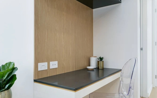 St Leonards Self-Contained Apart 803 NOR