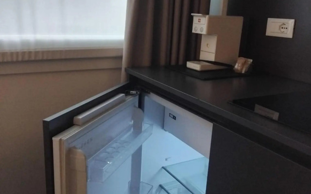 Venice Terminal Apartments & Suites