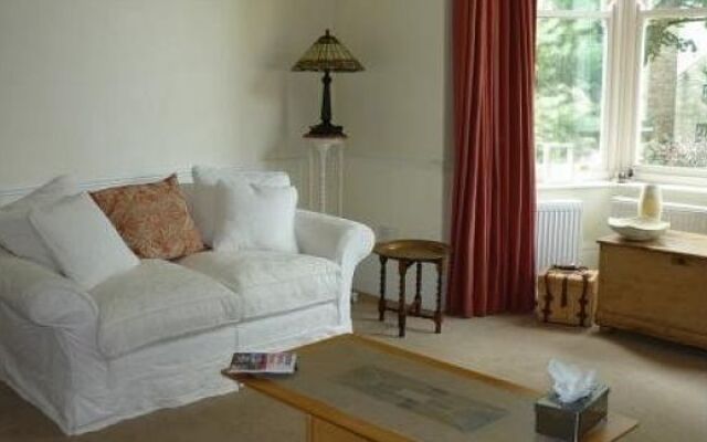 Alpine Lodge Guest House