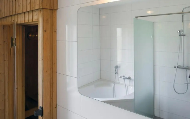 Holiday Home w/ Sauna Near Beach