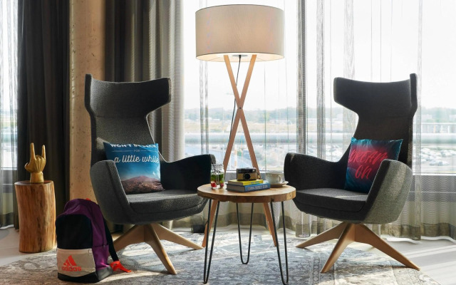 Moxy Cologne Bonn Airport
