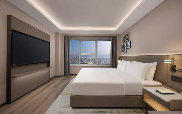 Holiday Inn Yiwu Center by IHG