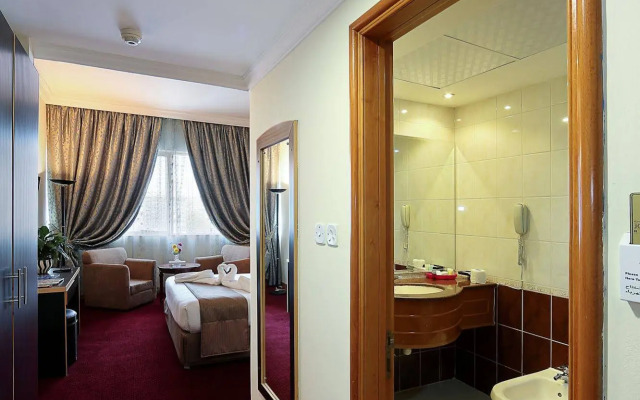 Jonrad Hotel