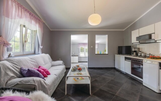 Beautiful Home in Medulin With 1 Bedrooms and Wifi