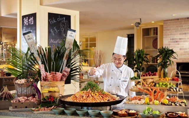 The St. Regis Sanya Yalong Bay Resort