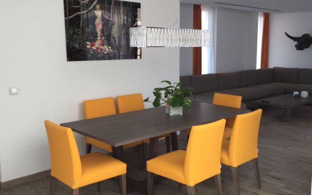 Cosmo Apartments Sants