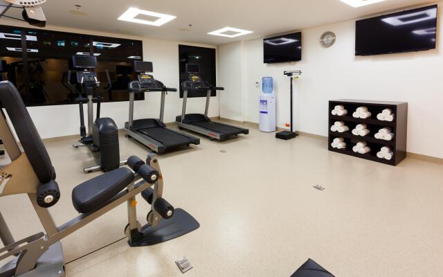 Holiday Inn Express & Suites Bogota Zona Financiera by IHG