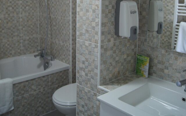 Aquitain Hotel
