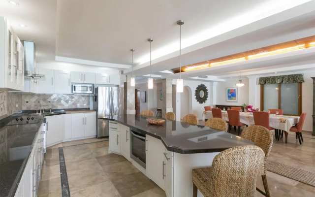Dream Villa Simpson Bay-650