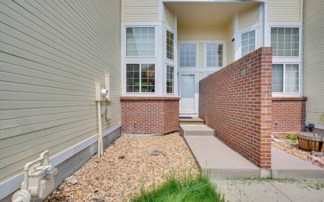 Bright Arvada Townhome w/ Deck + Grill!