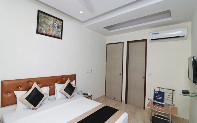 Hotel Airport Royal Marina by OYO Rooms