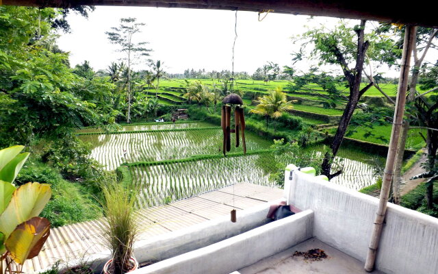 Uma Nandhi Ubud Natural Cottage