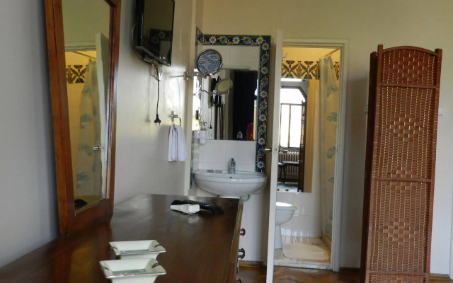 Berk Guesthouse - 'Grandma's House'