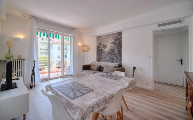 IMMOGROOM - Spacious 3-room apartment - Garage - Terrace - Air conditioning - Apartment in Cannes - Photo 2