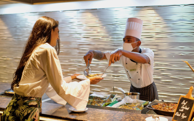 Sands Suites Resort & Spa