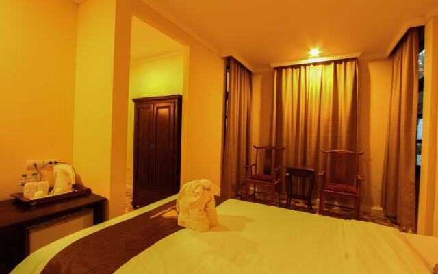 Le Luxe Boutique Hotel