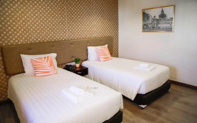 Parasol Inn Chiang Mai Old City Hotel