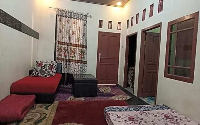 Tambah Family Homestay by Luxury Degree