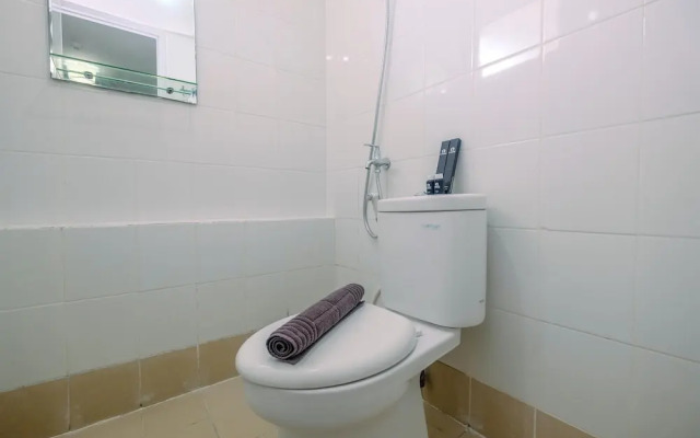 Clean and Simply Cozy 2BR Bassura City Apartment