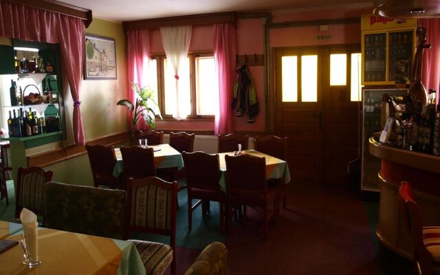 Guesthouse Javor