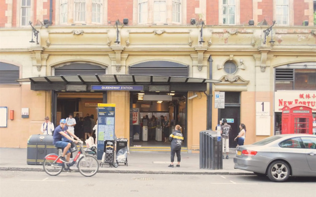 Pembridge Palace Hotel