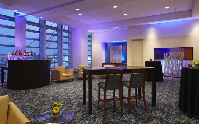 Montreal Airport Marriott In-Terminal Hotel