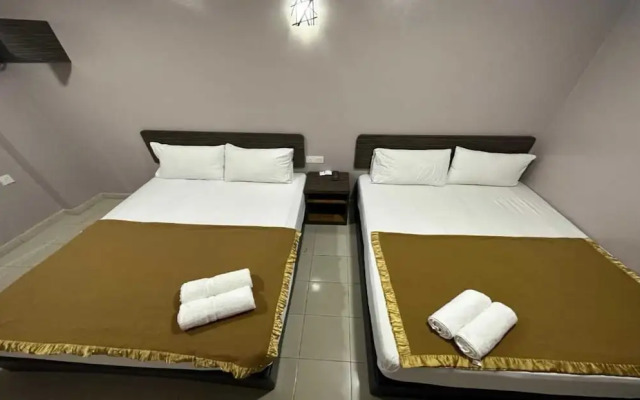 OYO 91119 Hotel D Lima Inn