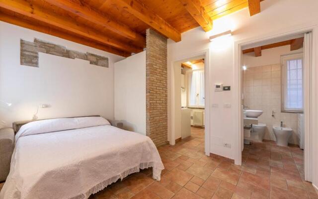 VIA 5 GIORNATE 13 - Apartment