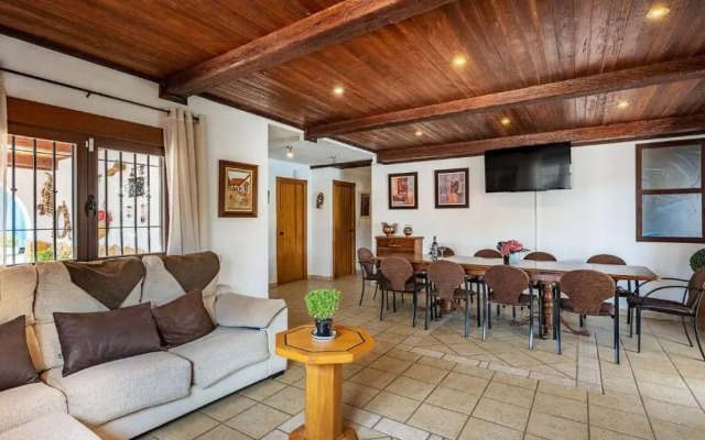 Casa Capricho de Luna Atarfe by Ruralidays