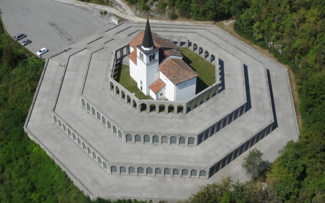 Luxurious RUBY Apartment