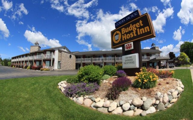 St. Ignace Budget Host Inn