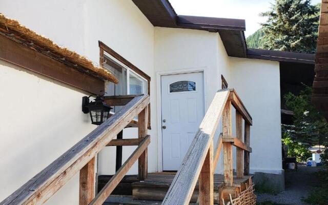 Paradise Village Hotel