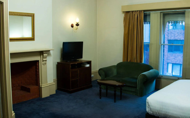 The Macquarie Hotel