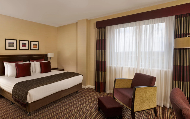 Crowne Plaza London - Gatwick Airport